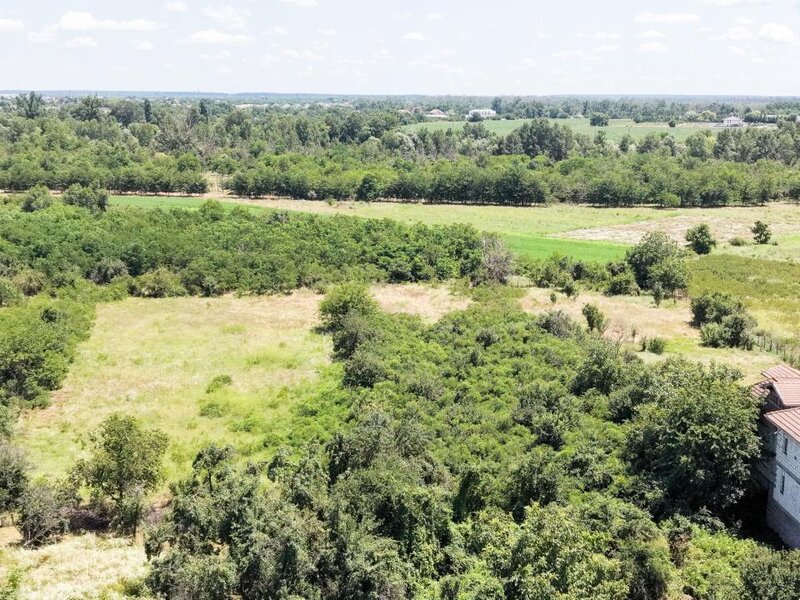 Bolintin Vale, teren 3200 mp intravilan, intre case.